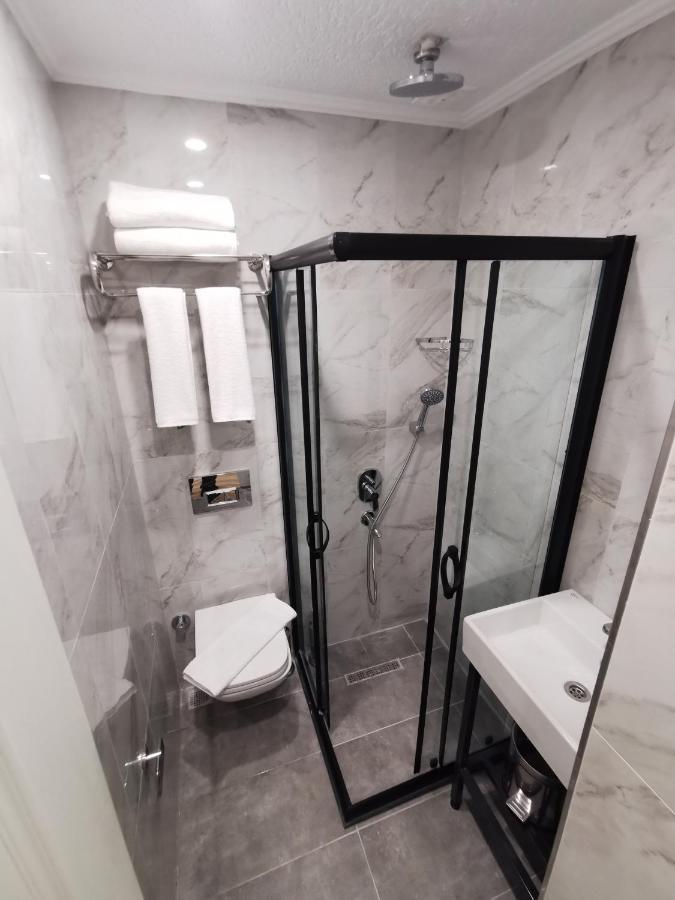 Luxx Garden Hotel Истанбул Екстериор снимка