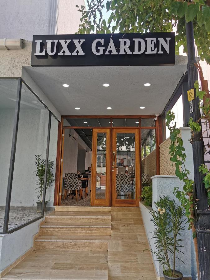 Luxx Garden Hotel Истанбул Екстериор снимка