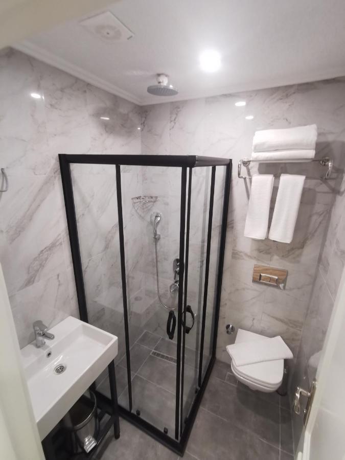 Luxx Garden Hotel Истанбул Екстериор снимка